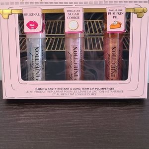 Too Faced Extreme Lip Injection Lip Gloss